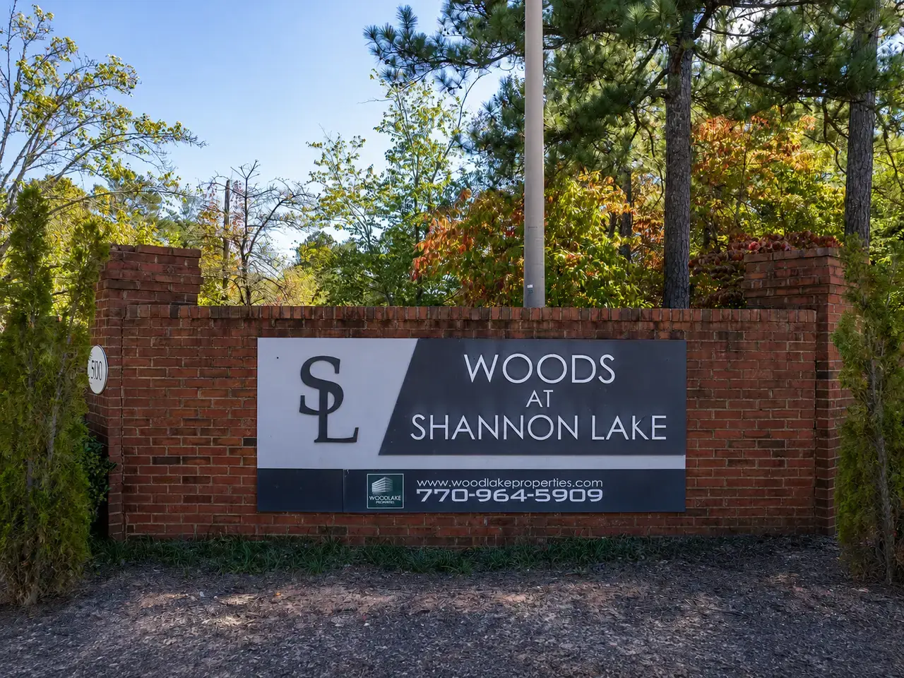 The Woods at Shannon Lake entrance sign